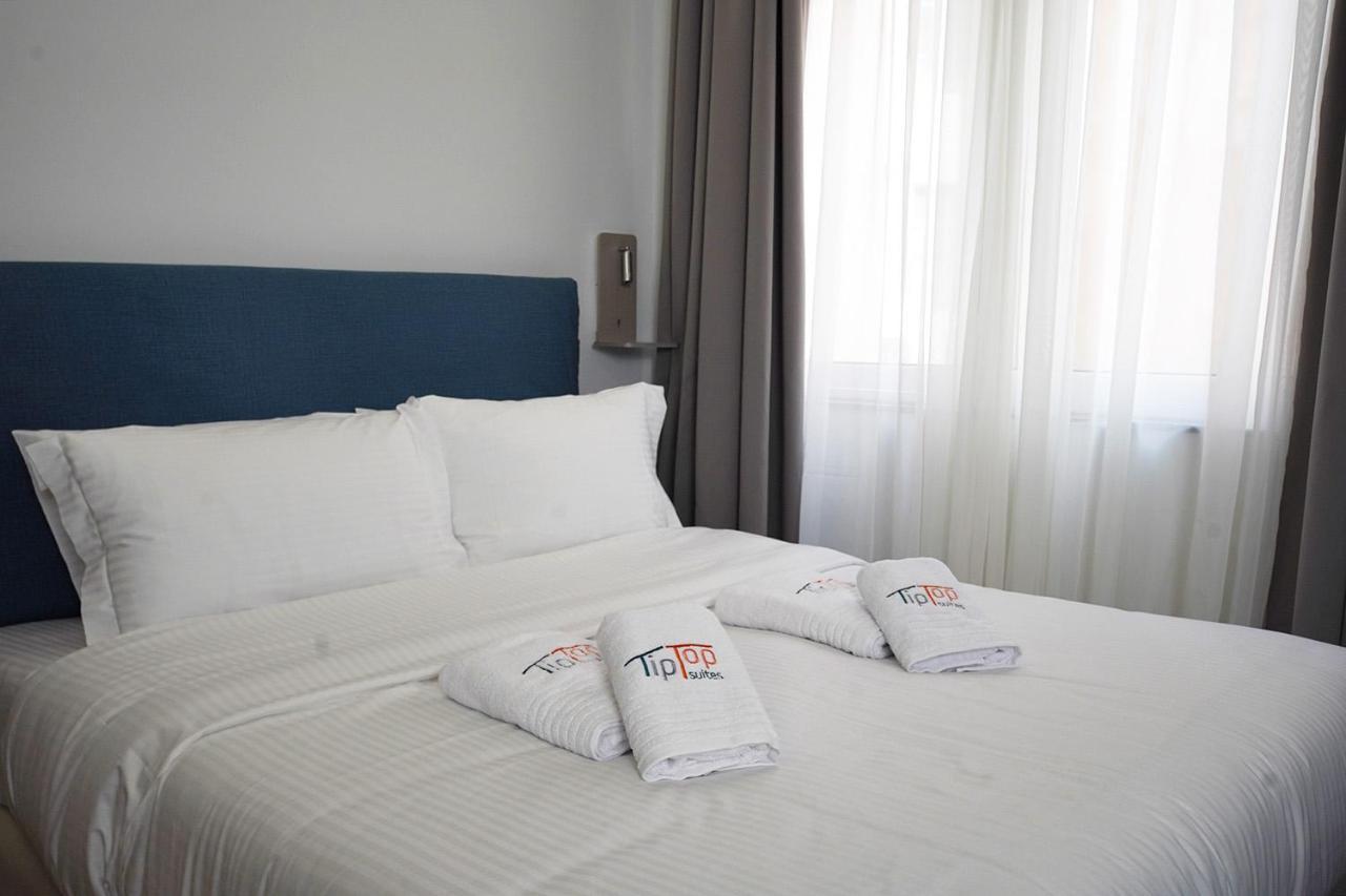 Tip - Top Suites Athènes Extérieur photo
