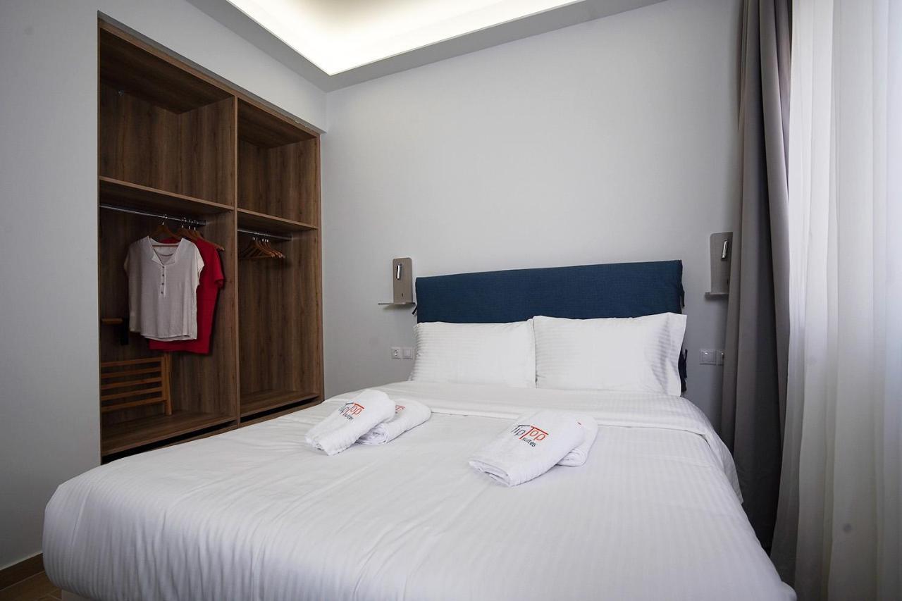Tip - Top Suites Athènes Extérieur photo