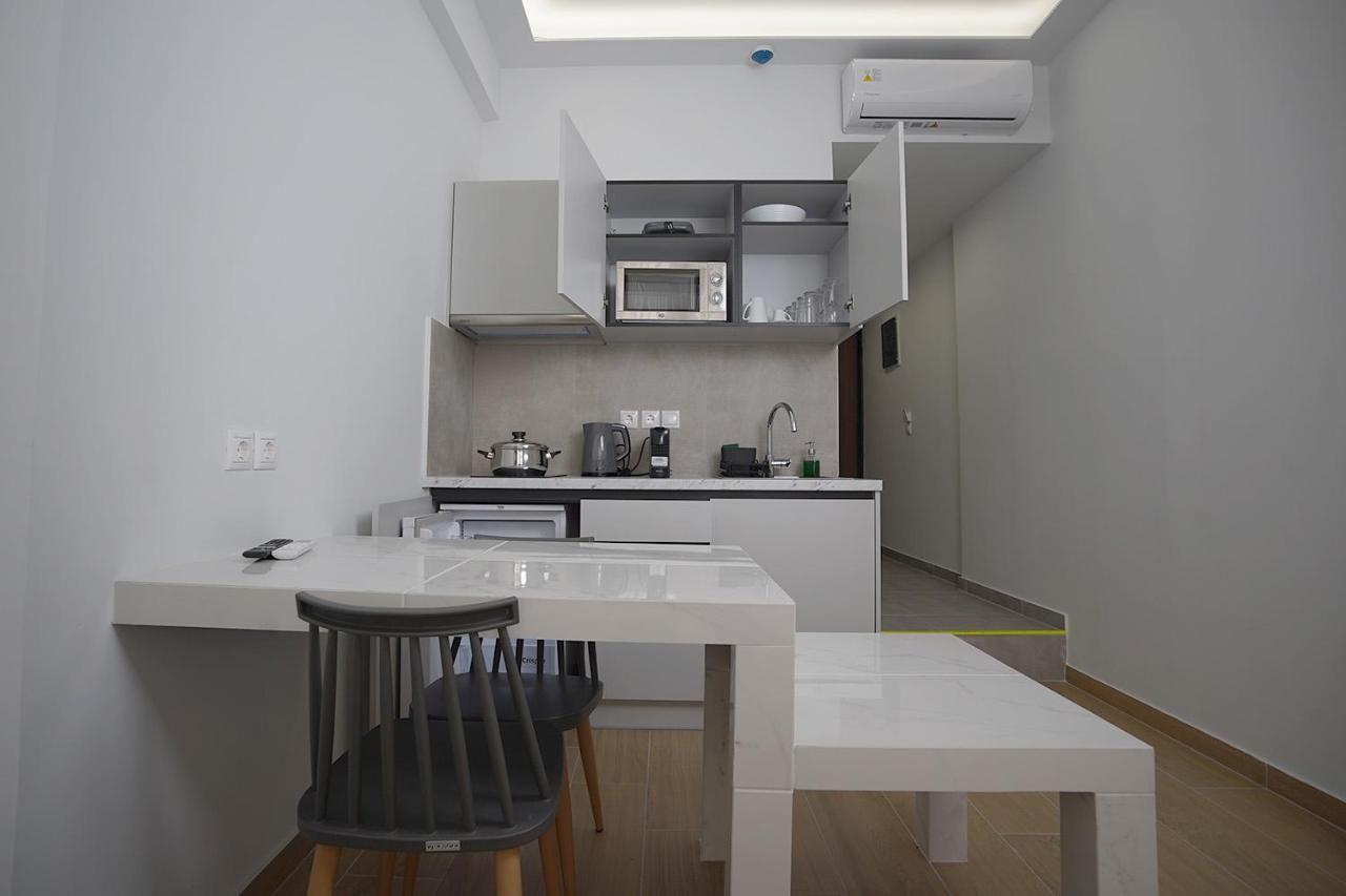 Tip - Top Suites Athènes Extérieur photo