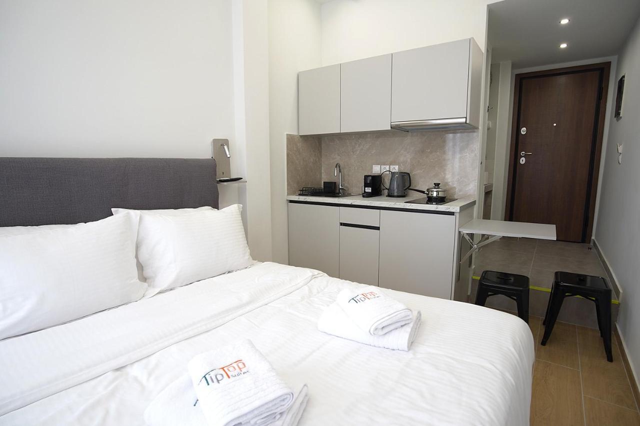 Tip - Top Suites Athènes Extérieur photo