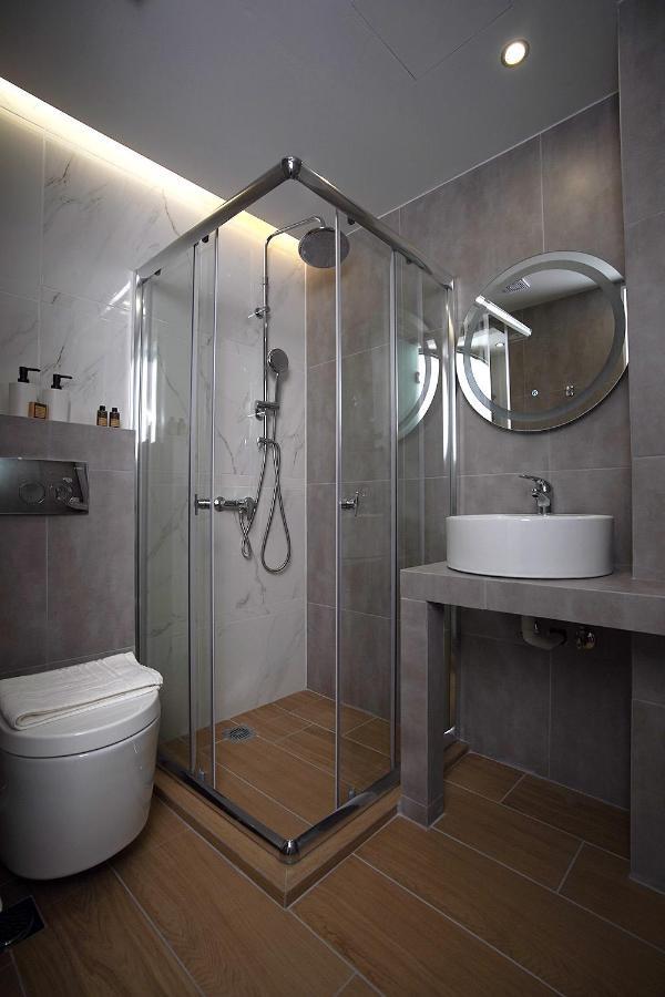 Tip - Top Suites Athènes Extérieur photo