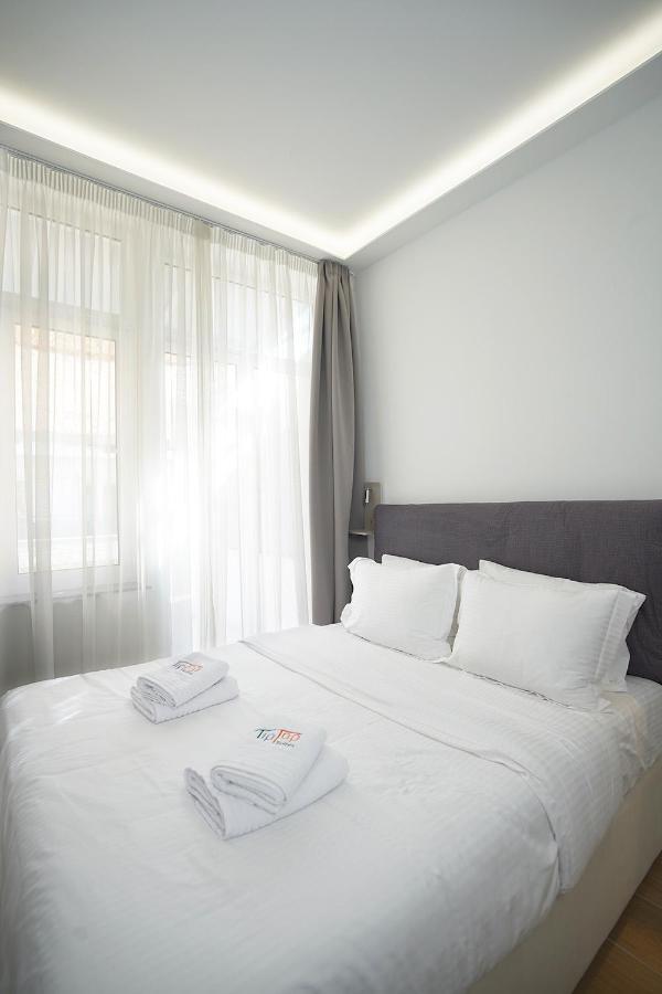 Tip - Top Suites Athènes Extérieur photo