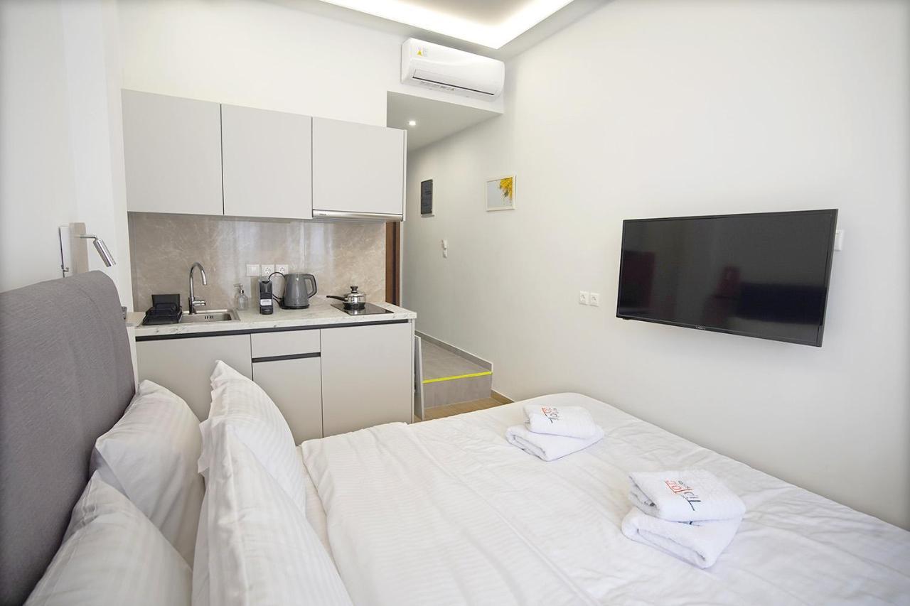 Tip - Top Suites Athènes Extérieur photo