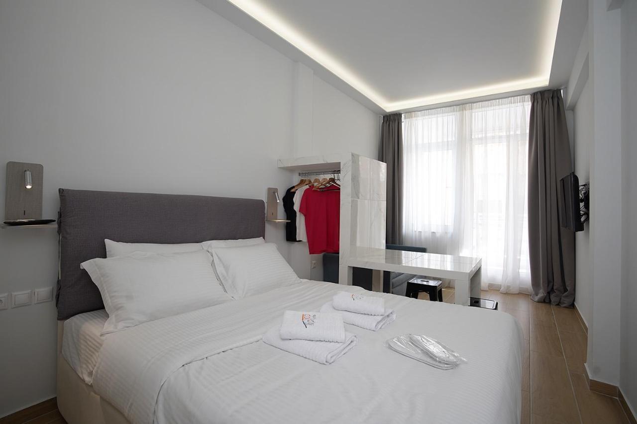 Tip - Top Suites Athènes Extérieur photo
