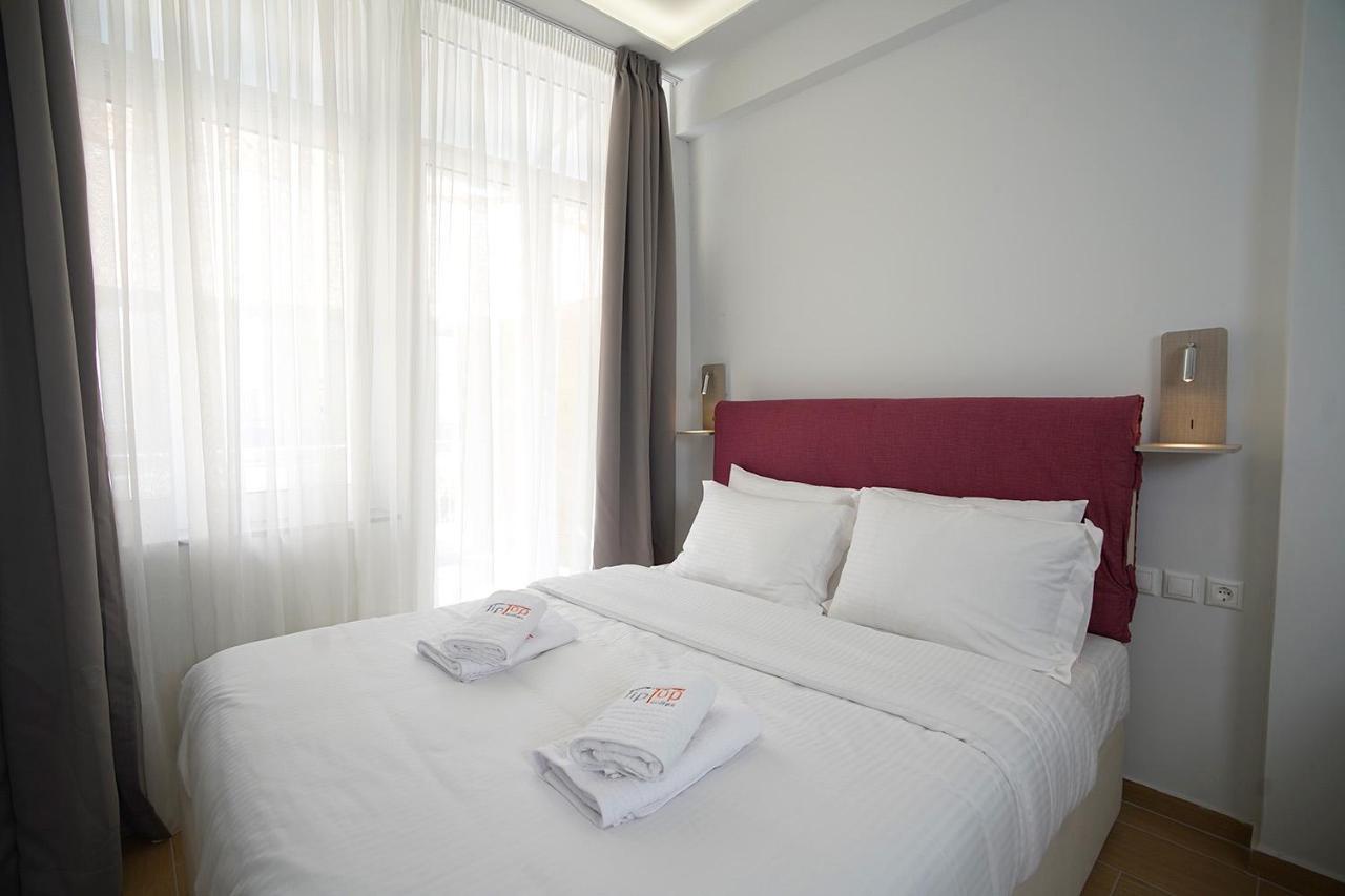 Tip - Top Suites Athènes Extérieur photo