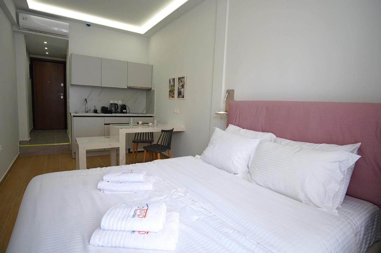 Tip - Top Suites Athènes Extérieur photo